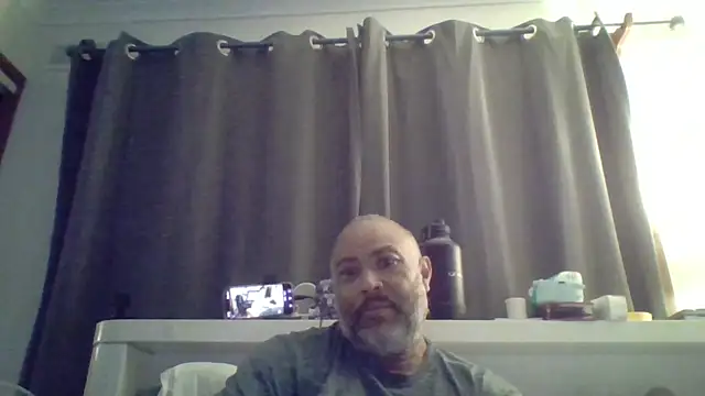 CrackedPanda5 online show from August 6, 5:08 pm