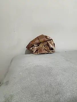 PussyLover880099 online show from November 14, 3:02 pm