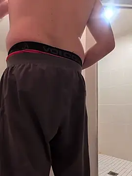 cloudymatt online show from December 2, 6:27 am