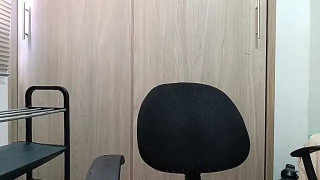 pecsblack888 online show from November 30, 2:30 pm