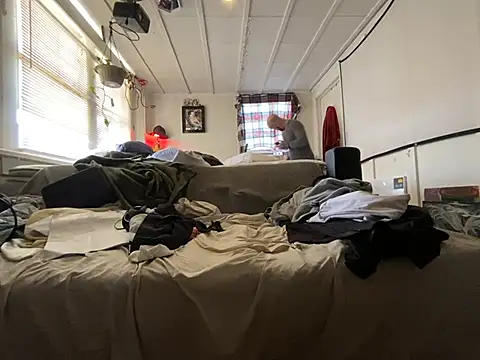 Luv2SuckBWC92 online show from March 19, 3:59 pm