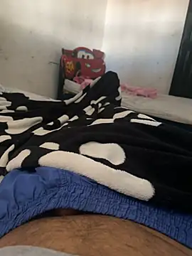 Alejand276765 online show from November 4, 3:57 pm