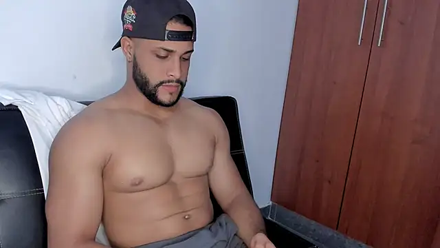 Pier Simons online show from October 22, 11:36 am