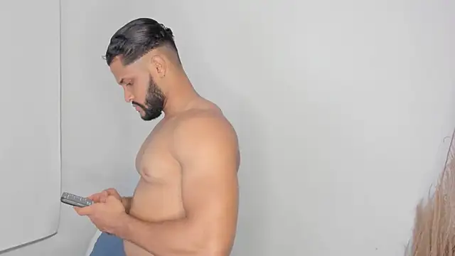 Pier Simons online show from February 27, 7:53 am