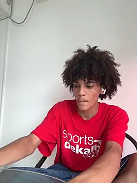 Max Rain online show from September 19, 4:40 pm