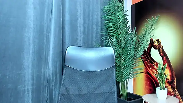 andres-clark92 online show from February 22, 5:25 pm