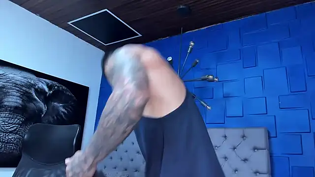 andres-clark92 online show from February 3, 4:34 pm