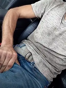 Hungwell1515 online show from October 10, 12:21 pm