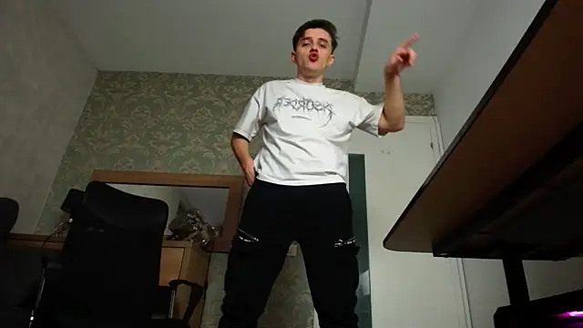 FelixStarkk online show from November 1, 5:33 am