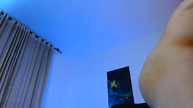 Axel Lover online show from February 12, 11:55 pm