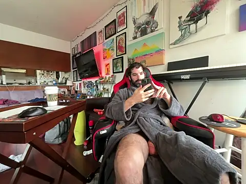 Pupscritch online show from February 20, 4:20 pm