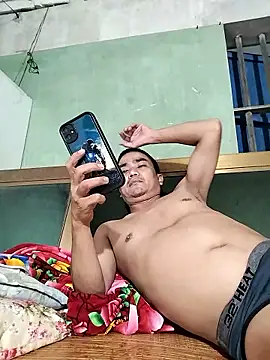 HoangNam20x online show from September 24, 12:58 pm