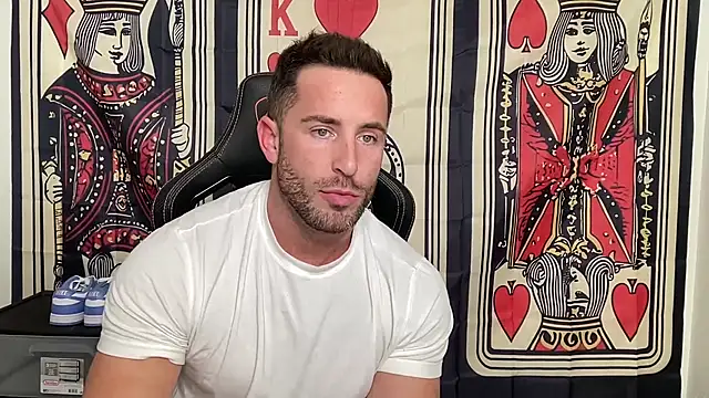 brettmycles28 online show from November 6, 10:35 pm