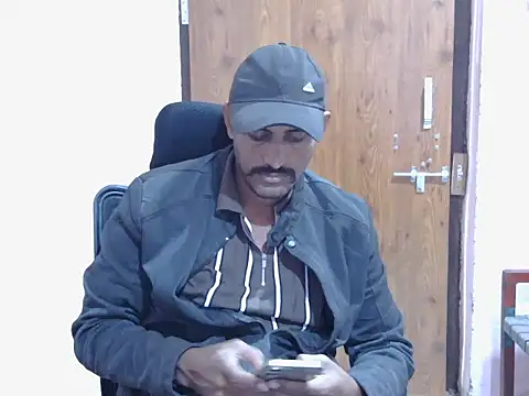 krishjaat43 online show from December 4, 6:31 am