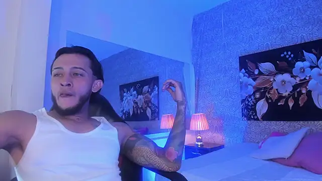 jonas conor online show from November 5, 7:38 pm