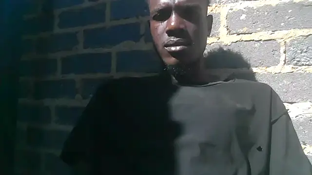 cuminsidebby online show from December 3, 6:30 am