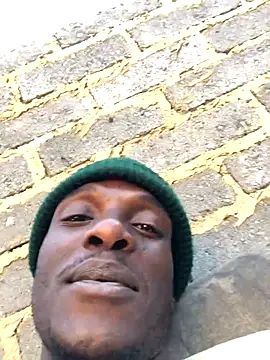 cuminsidebby online show from October 8, 3:38 pm