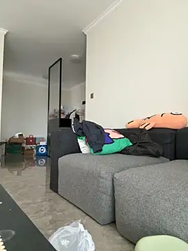 sonwmelt1 online show from September 28, 2:42 am