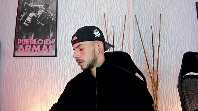 dylan jacobx online show from January 16, 5:43 am