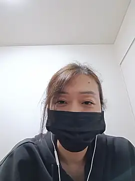 taru1225 online show from June 9, 12:18 pm