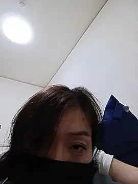taru1225 online show from June 10, 3:56 pm