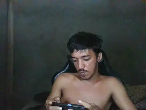 RowyCam online show from October 29, 3:09 am