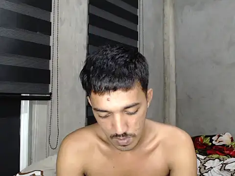 RowyCam online show from September 17, 3:02 pm