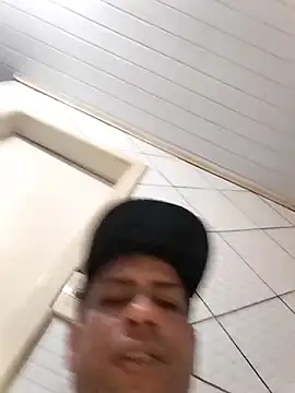 paulinhogostosinho online show from January 11, 4:49 am