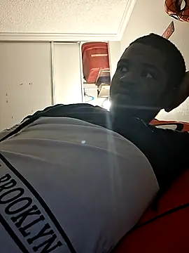 TazHardaway3435 online show from September 22, 7:08 am