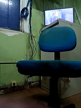 cherlebrow online show from March 5, 9:33 pm