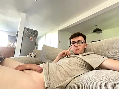 Snapshot of Eternelfrisson chatting on October 6, 2:11 pm Eternelfrisson online show from October 6, 2:11 pm