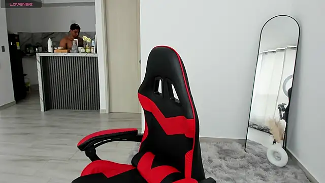 Nicolasmontoya16 online show from October 17, 3:16 pm