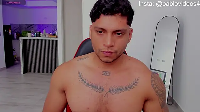 Nicolasmontoya16 online show from October 6, 3:17 pm