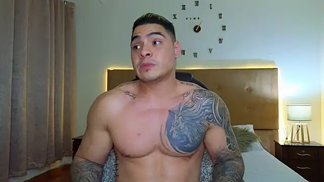 Steven Velez online show from November 1, 3:54 am