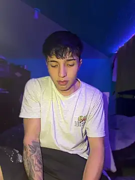 pabonsito online show from April 14, 3:17 am