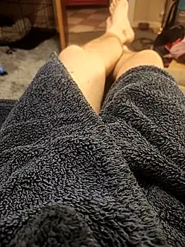 hubbyfun19 online show from October 26, 7:10 am