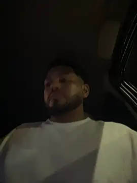 Frank0021 online show from February 27, 4:13 am