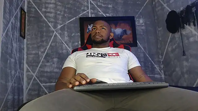 big blackmen19 online show from February 24, 2:07 pm