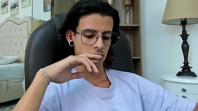 Ibratxandy online show from February 21, 7:59 pm