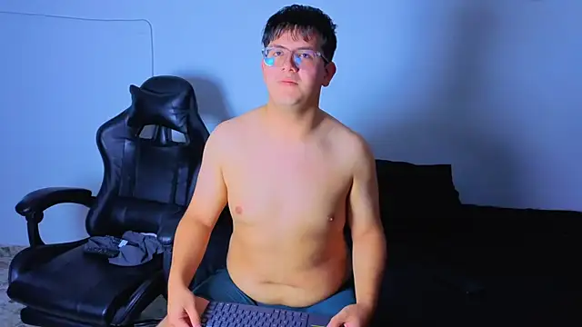 Ryan Doretti online show from November 30, 6:32 pm