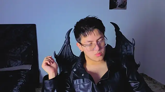 Ryan Doretti online show from October 31, 12:52 pm