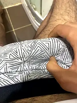 BatchedTracer online show from January 8, 12:05 am