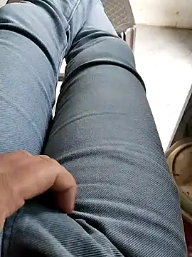 hunk28 6 online show from October 25, 7:54 am