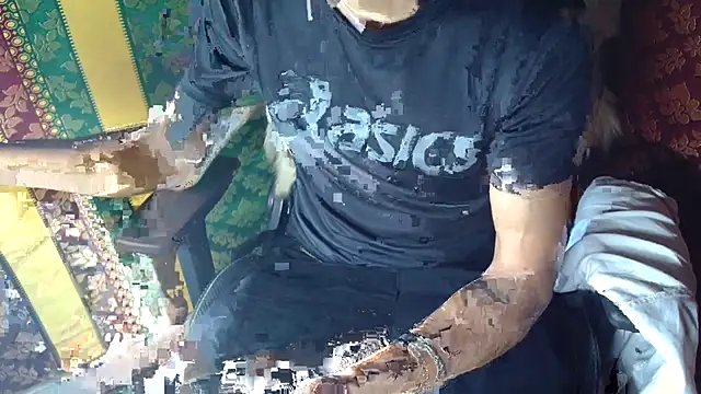 JUSTFORRICH online show from April 16, 9:50 pm