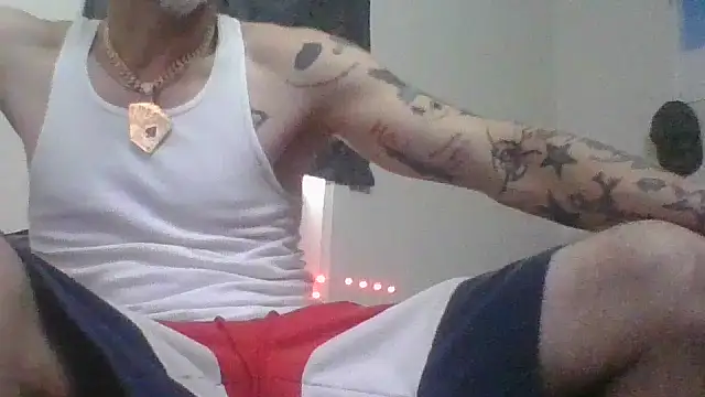 jarjar83 online show from September 30, 9:18 pm