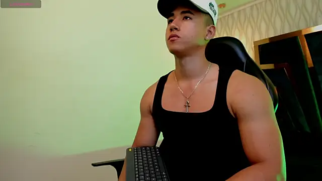 Snapshot of Draven_Marceaux chatting on September 30, 2:09 pm Draven Marceaux online show from September 30, 2:09 pm