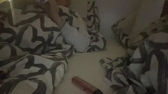 Hornykobii online show from October 24, 7:15 pm