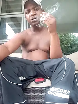 Thabo1004 online show from December 17, 3:08 pm