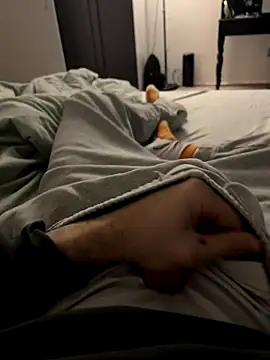 Frankieyyy1 online show from December 22, 8:39 pm