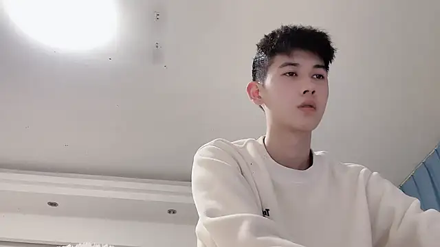 xiaojie2563 online show from March 11, 12:34 pm